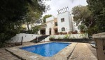 A no adapter found for sale in the Dehesa de Campoamor area