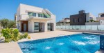 A villa for sale in the Dehesa de Campoamor area