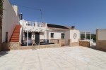 A country house for sale in the La Murada area