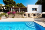A villa for sale in the Cala Llenya area