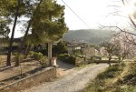 A country house for sale in the Alcoy area